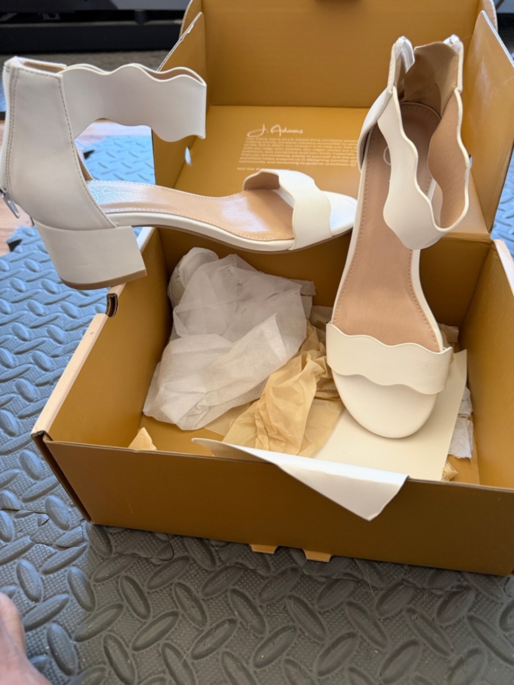 Scalloped Strap Block Heel Sandals - White